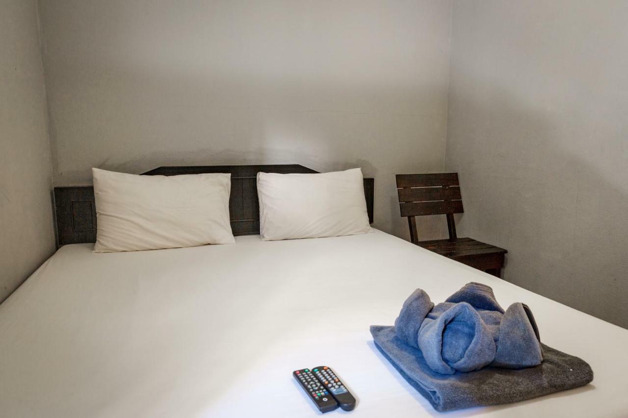 Tuk Tuk Guesthouse Ко Чанг Стая снимка